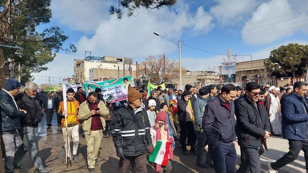 راهپیمایی باشکوه یوم الله ۲۲بهمن در شهرستان خواف