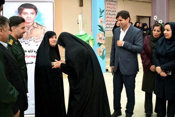 یادواره «لاله‌های روشن» در جم؛ بزرگداشت دانش‌آموز شهید حسین صافی در ریحانه‌النبی