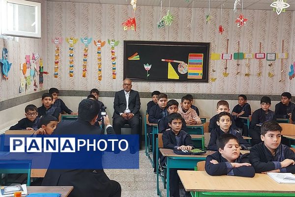 حضور مدیرکل آموزش و پرورش شهرستان‌های تهران در طرح «صدای مدرسه» در چهاردانگه