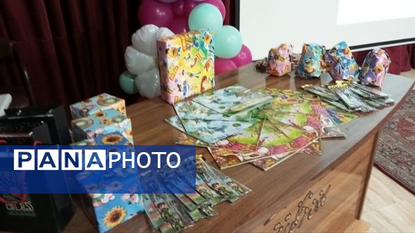 مراسم باشکوه دهه فجر و نیمه شعبان  در سالن مهر تابان نیشابور 