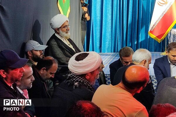 اجتماع فرهنگیان میهن دوست در خیابان کشوردوست