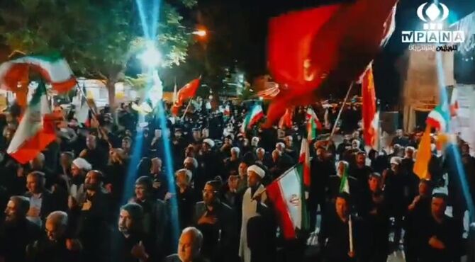 تجمع مردم بیجار در شبِ سوم ماه محرم