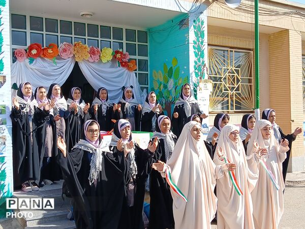 «در میدان حاضر»؛ زنگ مقاومت در شصت مدرسه قهاوند