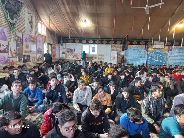 اردو راهیان نور پسران منطقه۱۸ پایتخت