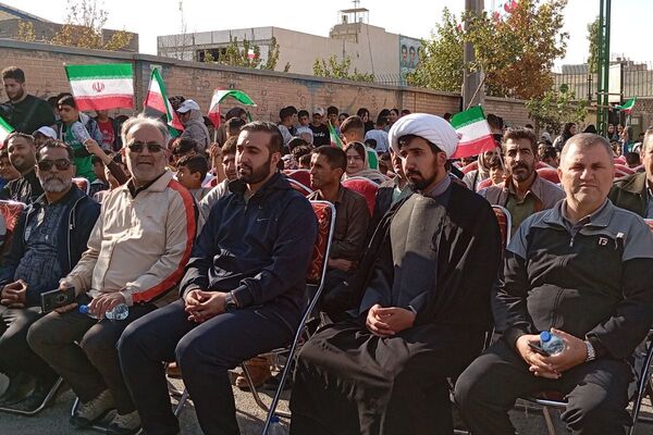 همایش بزرگ پیاده روی خانوادگی در نسیم‌شهر 