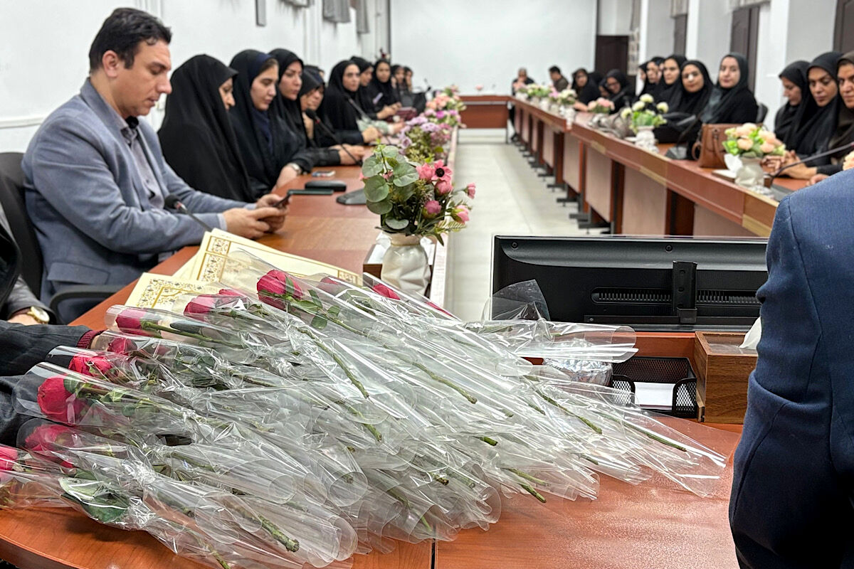 قدردانی از نقش بانوان در عرصه تعلیم و تربیت اسلامشهر