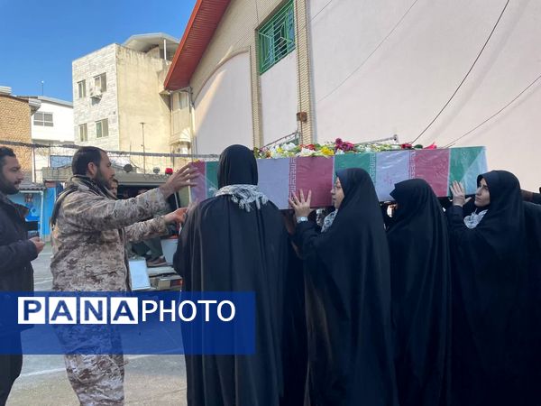 استقبال از شهید خوشنام در دبیرستان شاهد ساری 