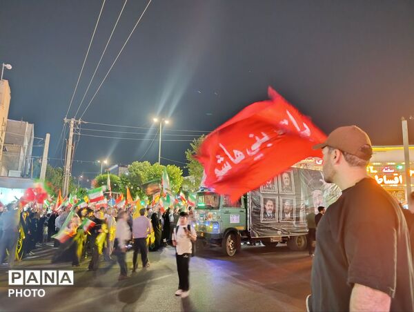 صد شب ایستادگی در راه ولایت 