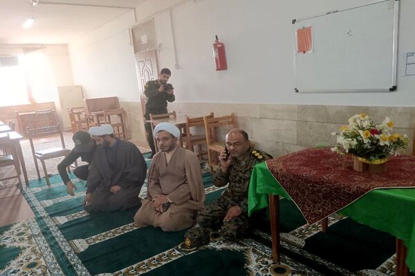 گرامیداشت هفته نیروی انتظامی در دبیرستان شهید مجید دهنوی