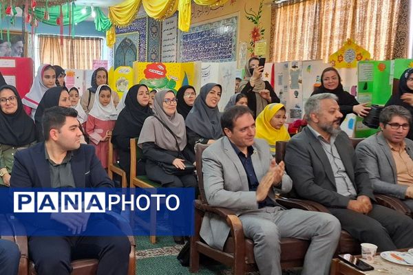 نمایشگاه طرح جابربن‌حیان در دبستان حضرت معصومه (س) بهارستان‌۲