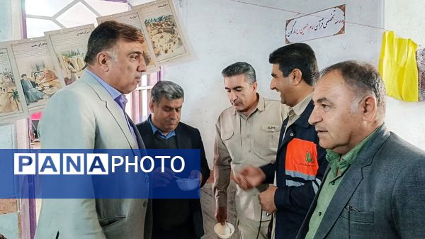 نمایشگاه دست‌سازه‌ها و غذاهای محلی دانش‌آموزان مارگون