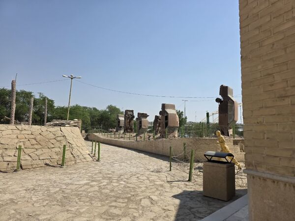 سفر معنوی راهیان نور دانش‌آموزان دبیرستان دخترانه خلیلی یزد
