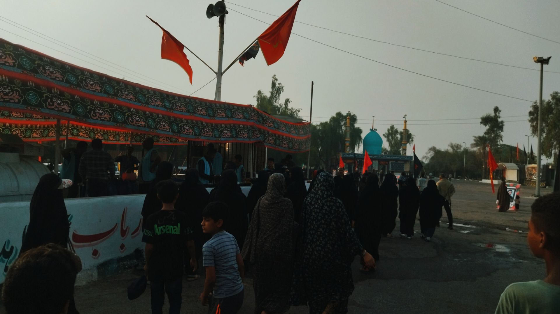 جاماندگان اربعین در مسیر شاه قطب‌الدین حیدر شهرستان رودان