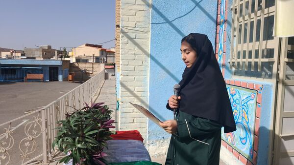 «جشن جوانه‌ها» در دبیرستان حضرت معصومه شهرستان فیروزکوه