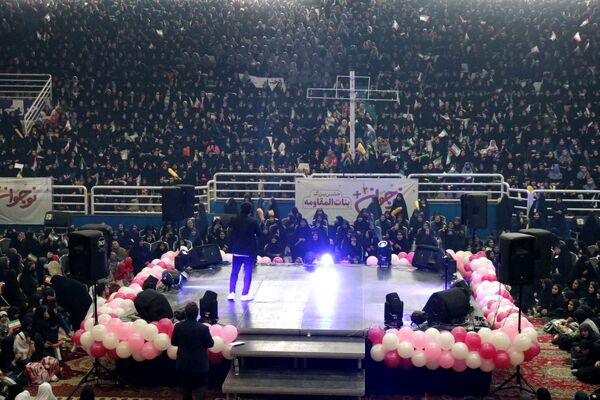 جشن بزرگ دختران مقاومت