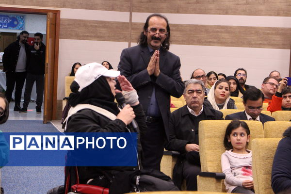 آیین رونمایی از تألیفات و اختراعات خانواده موفق تبریزی