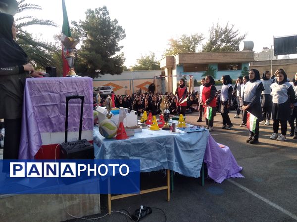 المپیاد ورزشی درون مدرسه‌ای دبیرستان دخترانه عرفان ناحیه سه شیراز