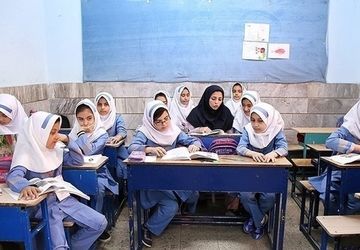 جای آموزش‌های حقوقی در مدارس خالی است