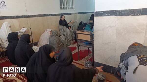 نماز عید بندگی در مسجد جامع نیشابور 