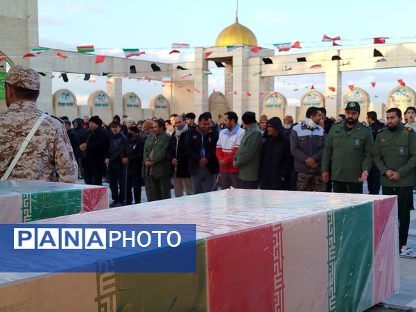 استقبال از شهدای گمنام در شهر درق