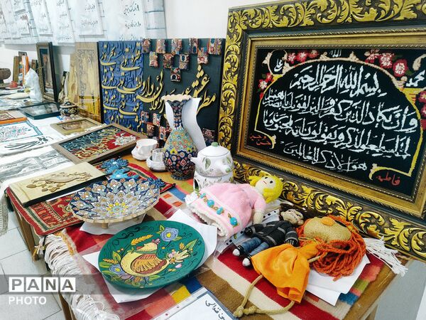 جشنواره‌های فرهنگی هنری «امید فردا» و «پرسش مهر» در کرج