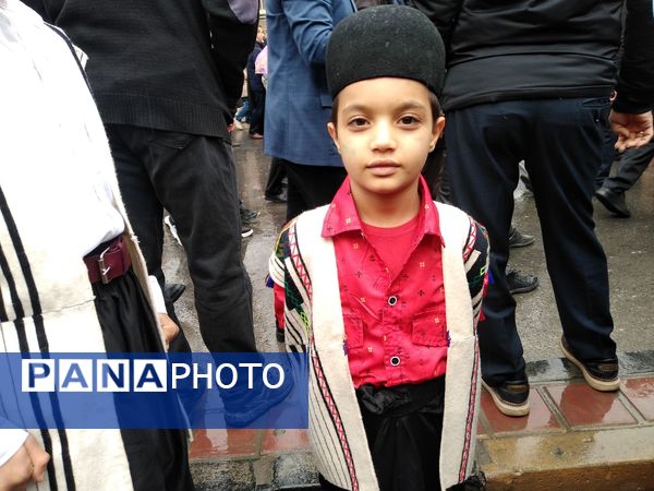 همگام با هم؛ مردم و دانش‌آموزان، شکوه جاودانه ۲۲ بهمن را فریاد می‌زنند