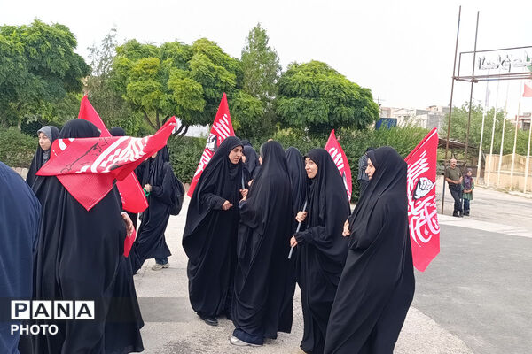 اعزام دانش‌آموزان و دانشجویان بجنوردی به مشهد برای حضور در آیین تشییع پیکر رهبر شهید
