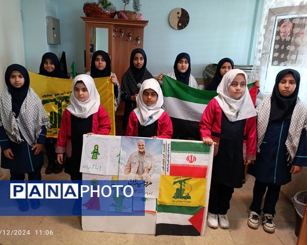 تجدید میثاق دانش‌آموزان منطقه پردیس با مقام معظم رهبری در یوم الله نهم دی‌ماه 