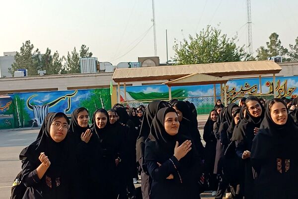 مراسم وفات حضرت معصومه(س) در دبیرستان الغدیر قیامدشت ری یک