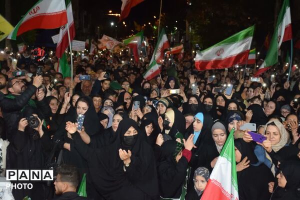 طنین خطبه عقد بیست زوج جانفدای ایران در شب‌های بعثت مردم مرند 