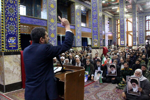گرامیداشت حماسه ۹ دی در مسجد حظیره یزد