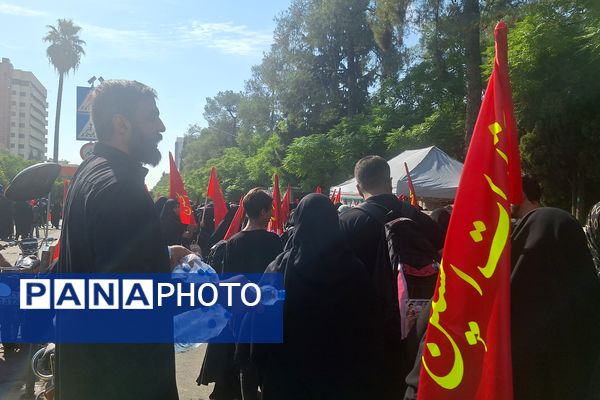 مراسم راهپیمایی جاماندگان اربعین حسینی در شیراز