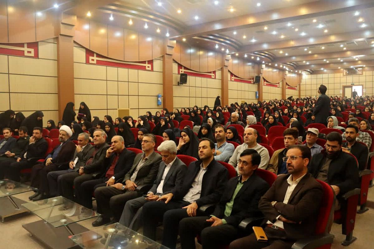 کاروان زیارتی راهیان نور دبیرستان شاهد کوثر شهرستان رباط‌کریم