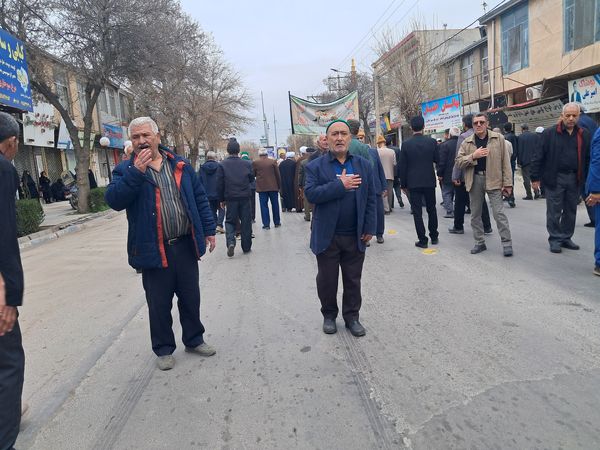 مراسم دسته روی و سینه زنی مردم آشخانه به مناسبت شهادت امام علی (ع)