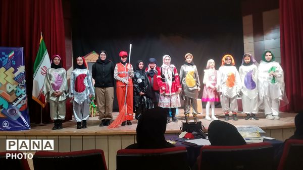 چهل‌وچهارمین جشنواره فرهنگی هنری ناحیه ٧ عرصه ای برای نمایش استعدادها