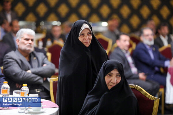 گردهمایی ورزشکاران در پویش ملی «به‌ساز مدرسه بساز مدرسه»