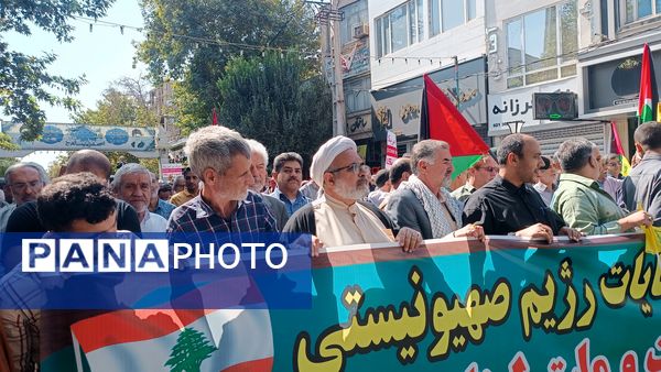 راهپیمایی مردم ولایتمدار شهرستان ورامین در محکومیت رژیم صهیونسیتی 