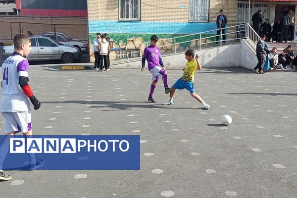 مسابقات ورزشی بین مدارس جام اقتدار ایران در دبیرستان برادران شهید قاسمی بهارستان ۲
