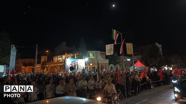 ۱۸۷ شب دلدادگی در میدان خیابان