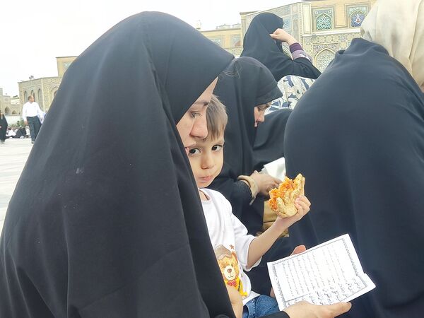 برگزاری مراسم پر فیض دعای عرفه در حرم مطهر رضوی