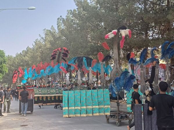 قافله عزاداری تاسوعای حسینی در شهر حبیب آباد