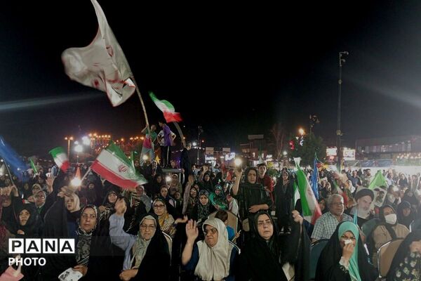 طنین عطر ولایت در میدان امام خامنه ای ورامین