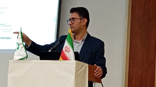 تجهیز مراقبان سلامت مدارس استان چهارمحال وبختیاری به ابزارهای نوین