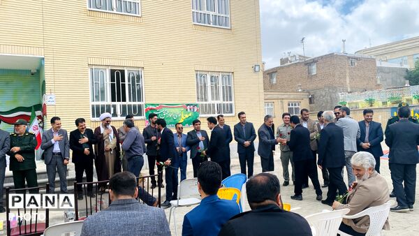 نواخته شدن زنگ سپاس معلم در باخرز