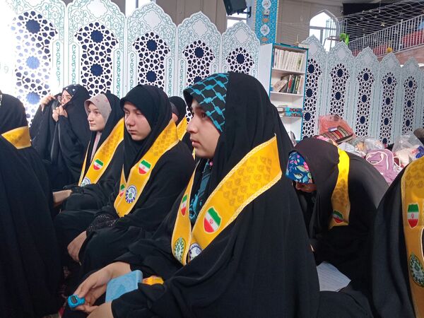 از اعتکاف تا ایرانمون