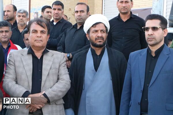 اعلام بیعت تمام قد مردم فهرج با پرچمدار انقلاب