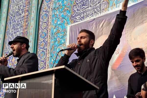 بیعت مردم قرچک با سومین رهبر نظام مقدس جمهوری اسلامی ایران