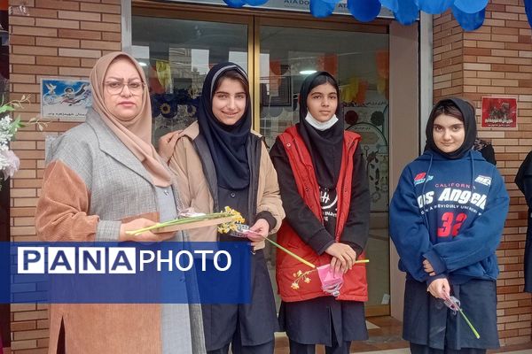 جشن نیمه شعبان در مدرسه فاطمه عرب قرچک