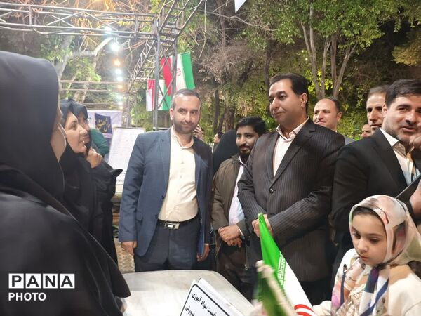 حضور مسئولان اداره‌کل آموزش و پرورش استان اصفهان در موکب اداره‌کل آموزش‌وپرورش استان اصفهان