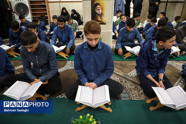 محفل انس با قرآن کریم به‌مناسبت یادبود شهید سید حسن نصرالله